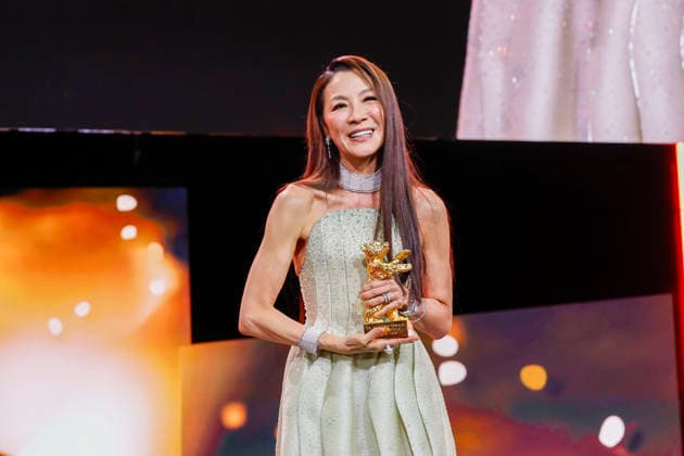 Michelle Yeoh ( Preistraegerin Goldener Baer ) bei der Eroeffnung der 76. Berlinale Internationale Filmfestspiele mit der - No Good Men- Film Premiere am 12.02.2026 im Berlinale Palast Berlin.