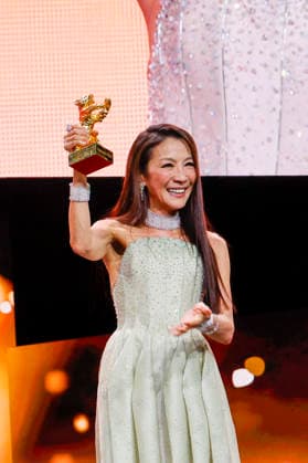 Michelle Yeoh ( Preistraegerin Goldener Baer ) bei der Eroeffnung der 76. Berlinale Internationale Filmfestspiele mit der - No Good Men- Film Premiere am 12.02.2026 im Berlinale Palast Berlin.