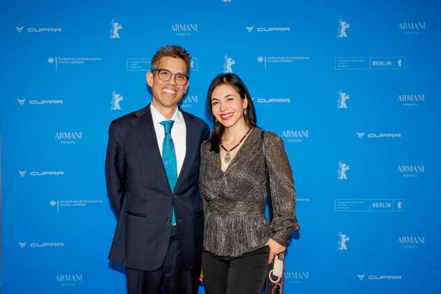S.E. Francisco Quiroga ( Botschafter von Mexiko) mit Ehefrau Cipactli Camero CortÃ s bei der Eroeffnung der 76. Berlinale Internationale Filmfestspiele mit der - No Good Men- Film Premiere am 12.02.2026 im Berlinale Palast Berlin.
