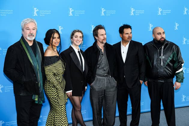 Berlin Berlinale, 76. internationale Filmfestspiele Berlin 2026 Photo Call GOOD LUCK, HAVE FUN, DON™T DIE Gore Verbinski (Regisseur Director) Sam Rockwell (Schauspieler Actor) Zazie Beetz (Schaupielerin Actor) Haley Lu Richardson (Schaupielerin Actor) Tricia Tuttle (Festival Intendantin) Michael Pena (Schauspieler Actor) Asim Chaudhry (Schauspieler Actor) Berlinale, 76. internationale Filmfestspiele Berlin 2026, 13.02.2026 -Pressefoto Roger Buerke Copyright: xEibner-Pressefoto RogerxBuerkex EP_RBE