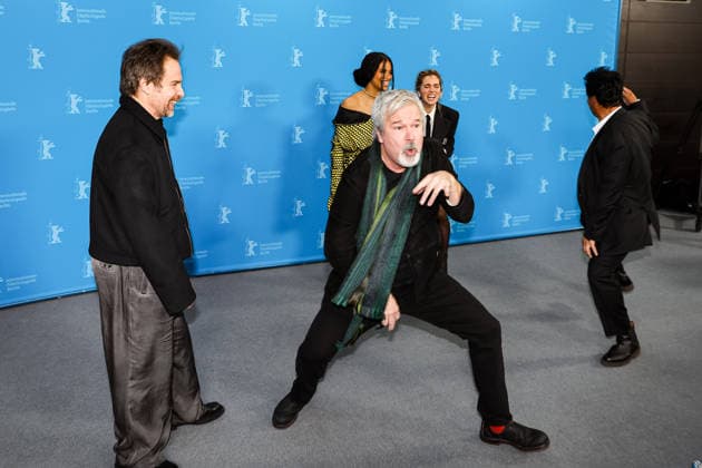 Berlin Berlinale, 76. internationale Filmfestspiele Berlin 2026 Photo Call Fun shoot GOOD LUCK, HAVE FUN, DON™T DIE Gore Verbinski (Regisseur Director) Sam Rockwell (Schauspieler Actor) Zazie Beetz (Schaupielerin Actor) Haley Lu Richardson (Schaupielerin Actor) Michael Pena (Schauspieler Actor) Asim Chaudhry (Schauspieler Actor) Berlinale, 76. internationale Filmfestspiele Berlin 2026, 13.02.2026 -Pressefoto Roger Buerke Copyright: xEibner-Pressefoto RogerxBuerkex EP_RBE