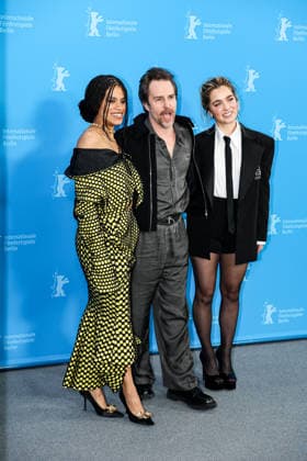 Berlin Berlinale, 76. internationale Filmfestspiele Berlin 2026 Photo Call Fun shoot GOOD LUCK, HAVE FUN, DON™T DIE Sam Rockwell (Schauspieler Actor) Zazie Beetz (Schaupielerin Actor) Haley Lu Richardson (Schaupielerin Actor) Berlinale, 76. internationale Filmfestspiele Berlin 2026, 13.02.2026 -Pressefoto Roger Buerke Copyright: xEibner-Pressefoto RogerxBuerkex EP_RBE