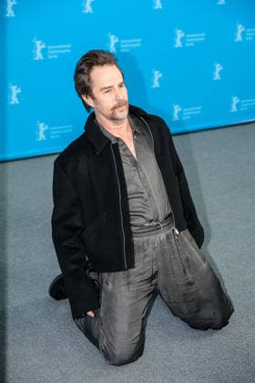 Berlin Berlinale, 76. internationale Filmfestspiele Berlin 2026 Photo Call Fun shoot GOOD LUCK, HAVE FUN, DON™T DIE Sam Rockwell (Schauspieler Actor) Berlinale, 76. internationale Filmfestspiele Berlin 2026, 13.02.2026 -Pressefoto Roger Buerke Copyright: xEibner-Pressefoto RogerxBuerkex EP_RBE