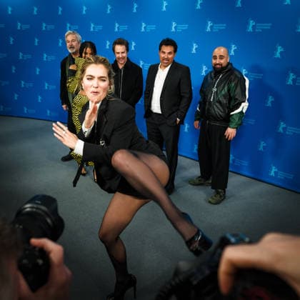 Photocall for Good Luck, Have Fun, Don™t Die , Grand Hyatt Berlin, Berlin, Germany Haley Lu Richardson act out martial arts moves in front of the photographers at the Photocall for Good Luck, Have Fun, Don™t Die during Berlinale (Berlin Film Festival) at Grand Hyatt Berlin, Berlin, , Germany on 13 February 2026., Credit:Julie Edwards Avalon Copyright: xJuliexEdwardsx xAvalonx 1074737022