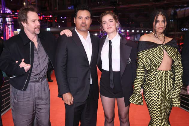 Sam Rockwell, Michael Pena, Haley Lu Richardson und Zazie Beetz beim Photocall zum Kinofilm Good Luck, Have Fun, Don t Die auf der Berlinale 2026 76. Internationale Filmfestspiele Berlin auf dem Red Carpet vom Berlinale Palast. Berlin, 13.02.2026