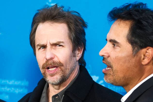 Sam Rockwell und Michael Pena beim Photocall zum Kinofilm Good Luck, Have Fun, Don t Die auf der Berlinale 2026 76. Internationale Filmfestspiele Berlin im Hotel Grand Hyatt. Berlin, 13.02.2026