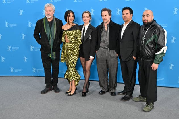 76th Berlin Film Festival Photocall Good Luck Have Fun Dont Die Gore Verbinski, Sam Rockwell, Zazie Beetz, Haley Lu Richardson, Michael Pena, Asim Chaudhry attending the photocall of the movie Good Luck, Have Fun, Don t Die during 76th Berlin International Film Festival in Berlin, Germany on 13 February 2026. Photo by Julien Reynaud APS-Medias ABACAPRESS.COM Berlin  Copyright: xReynaudxJulien APS-Medias ABACAx