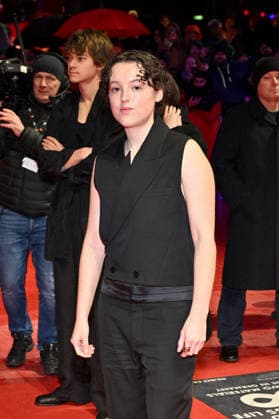 76th Berlin Film Festival Screening Everybody Digs Bill Evans Bella Ramsey attending the screening of the movie Everybody Digs Bill Evans during 76th Berlin International Film Festival in Berlin, Germany on 13 February 2026. Photo by Julien Reynaud APS-Medias ABACAPRESS.COM Berlin  Copyright: xReynaudxJulien APS-Medias ABACAx
