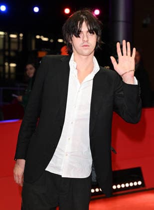76th Berlinale International Film Festival Sunny Dancer premiere at Berlinale Palast Featuring: Earl Cave Where: Berlin, Germany When: 13 Feb 2026 Credit: Cover Images EDITORIAL USE ONLY. NOT FOR USE BY NEWSPAPERS BASED IN THE UK. Copyright: xx coverimg55465797
