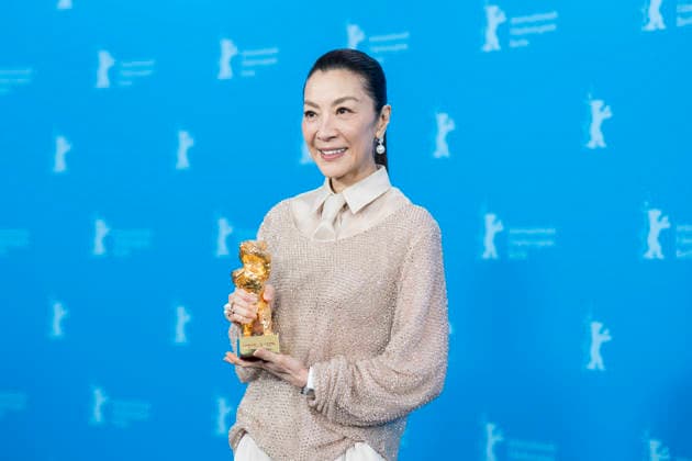 Berlinale, Michelle Yeoh mit Goldenem Bären, Berlin, 13.02.2026 Michelle Yeoh mit dem Goldenen Bären beim Photocall im Hyatt Hotel Berlin am 13.02.2026. Die 76. Internationalen Filmfestspiele Berlin finden vom 12. bis 22. Februar 2026 statt. Berlin Theater am Potsdamer Platz Copyright: xBenxKriemannx