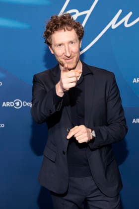 Louis Klamroth bei der ARD Blue Hour im Rahmen der 76. Berlinale am 13.02.2026 in Berlin ARD Blue Hour in Berlin