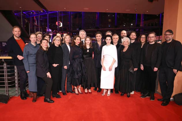 Ilker Catak mit Cast und Team bei der Premiere des Kinofilms Gelbe Briefe Yellow Letters auf der Berlinale 2026 76. Internationale Filmfestspiele Berlin im Berlinale Palast. Berlin, 13.02.2026