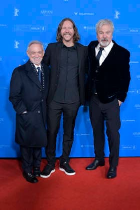 Erwin Stoff, Matthew Robinson und Gore Verbinski bei der Premiere des Kinofilms Good Luck, Have Fun, Don t Die auf der Berlinale 2026 76. Internationale Filmfestspiele Berlin im Zoo Palast. Berlin, 13.02.2026