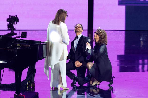 41st Les Victoires De La Musique Award Ceremony Vincent Dedienne, Valérie Lemercier perform during the 41st Les Victoires De La Musique Award Ceremony at La Seine Musicale on February 13, 2026 in Boulogne-Billancourt, France. Photo by Nasser Berzane ABACAPRESS.COM Boulogne-Billancourt  Copyright: xBerzanexNasser ABACAx