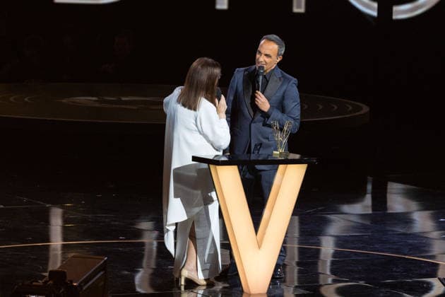41st Les Victoires De La Musique Award Ceremony Nikos Aliagas, Nana Mouskouri receive Victoire d honneur attends the 41st Les Victoires De La Musique Award Ceremony at La Seine Musicale on February 13, 2026 in Boulogne-Billancourt, France. Photo by Nasser Berzane ABACAPRESS.COM Boulogne-Billancourt  Copyright: xBerzanexNasser ABACAx