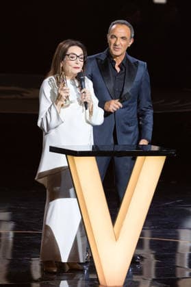 41st Les Victoires De La Musique Award Ceremony Nikos Aliagas, Nana Mouskouri receive Victoire d honneur attends the 41st Les Victoires De La Musique Award Ceremony at La Seine Musicale on February 13, 2026 in Boulogne-Billancourt, France. Photo by Nasser Berzane ABACAPRESS.COM Boulogne-Billancourt  Copyright: xBerzanexNasser ABACAx