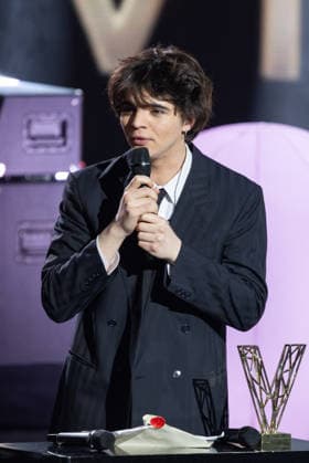 41st Les Victoires De La Musique Award Ceremony Sam Sauvage receive Révélation masculine price during the 41st Les Victoires De La Musique Award Ceremony at La Seine Musicale on February 13, 2026 in Boulogne-Billancourt, France. Photo by Nasser Berzane ABACAPRESS.COM Boulogne-Billancourt  Copyright: xBerzanexNasser ABACAx