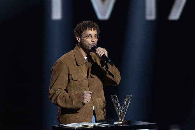 41st Les Victoires De La Musique Award Ceremony Disiz receive Artiste masculin price during the 41st Les Victoires De La Musique Award Ceremony at La Seine Musicale on February 13, 2026 in Boulogne-Billancourt, France. Photo by Nasser Berzane ABACAPRESS.COM Boulogne-Billancourt  Copyright: xBerzanexNasser ABACAx