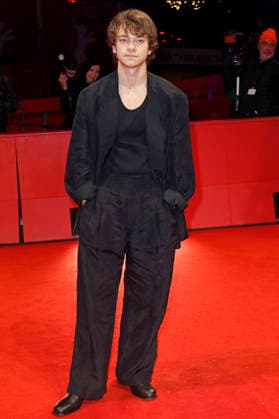 Conran Khan beim Photocall zum Kinofilm Sunny Dancer auf der Berlinale 2026 76. Internationale Filmfestspiele Berlin auf dem Red Carpet vom Berlinale Palast. Berlin, 13.02.2026