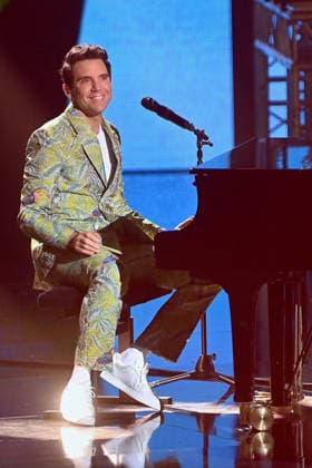 41st Les Victoires De La Musique Award Ceremony - Paris Mika performs during the 41st Les Victoires De La Musique Award Ceremony at La Seine Musicale on February 13, 2026 in Boulogne-Billancourt, France. Photo by Franck Castel ABACAPRESS.COM Paris France  Copyright: xCastelxFranck ABACAx