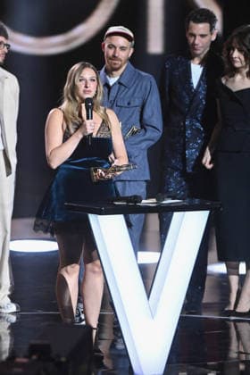41st Les Victoires De La Musique Award Ceremony - Paris Helena receives the Original Song of the year Award during the 41st Les Victoires De La Musique Award Ceremony at La Seine Musicale on February 13, 2026 in Boulogne-Billancourt, France. Photo by Franck Castel ABACAPRESS.COM Paris France  Copyright: xCastelxFranck ABACAx