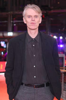Grant Gee bei der Premiere des Kinofilms Everybody Digs Bill Evans auf der Berlinale 2026 76. Internationale Filmfestspiele Berlin im Berlinale Palast. Berlin, 13.02.2026