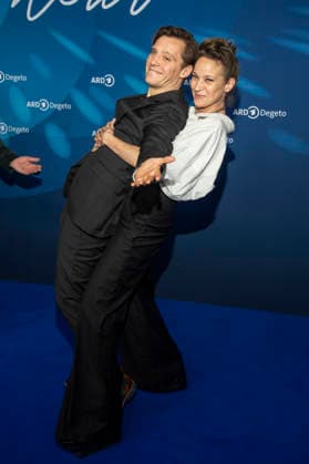 Jonas Nay und Jeanette Hain zu Gast auf dem blauen Teppich bei der ARD Blue Hour 2026 auf der Berlinale 2026 im Hotel Telegraphenamt am Freitag 13.Februar 2026 in Berlin Berlin Deutschland