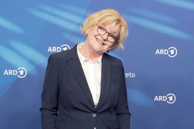 Saskia Vester, bei der ARD BLUE HOUR 2026, Party zur 76. Internationalen Filmfestspiele Berlin, Berlinale, im Telegraphenamt in Berlin, Roter Teppich,