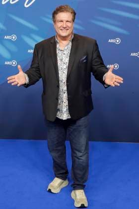 Francis Fulton-Smith, bei der ARD BLUE HOUR 2026, Party zur 76. Internationalen Filmfestspiele Berlin, Berlinale, im Telegraphenamt in Berlin, Roter Teppich,