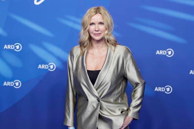 Veronica Ferres, bei der ARD BLUE HOUR 2026, Party zur 76. Internationalen Filmfestspiele Berlin, Berlinale, im Telegraphenamt in Berlin, Roter Teppich,