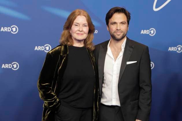 Lina Wendel, Karim ChÃ rif, bei der ARD BLUE HOUR 2026, Party zur 76. Internationalen Filmfestspiele Berlin, Berlinale, im Telegraphenamt in Berlin, Roter Teppich,