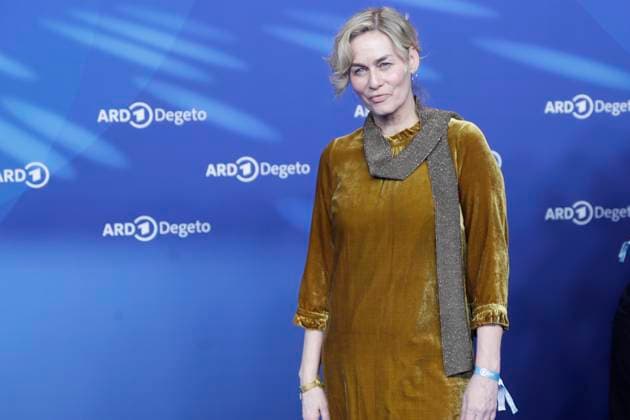 Gesine Cukrowski, bei der ARD BLUE HOUR 2026, Party zur 76. Internationalen Filmfestspiele Berlin, Berlinale, im Telegraphenamt in Berlin, Roter Teppich,