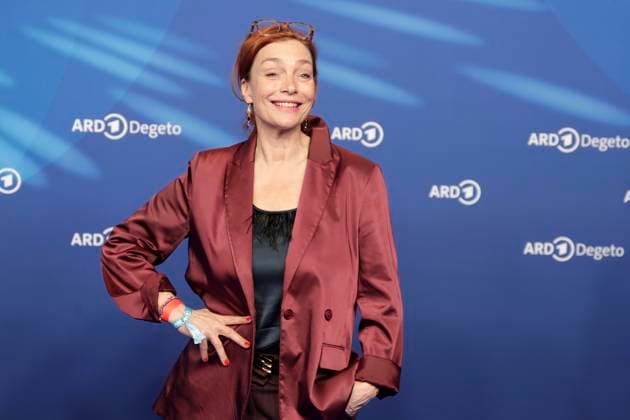 Aglaia Szyszkowitz, bei der ARD BLUE HOUR 2026, Party zur 76. Internationalen Filmfestspiele Berlin, Berlinale, im Telegraphenamt in Berlin, Roter Teppich,