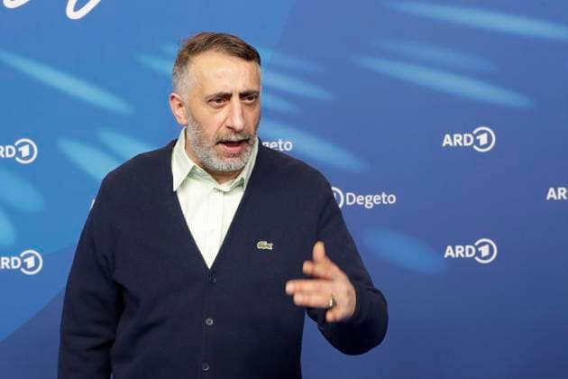 Kida Khodr Ramadan, bei der ARD BLUE HOUR 2026, Party zur 76. Internationalen Filmfestspiele Berlin, Berlinale, im Telegraphenamt in Berlin, Roter Teppich,