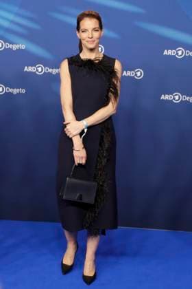 Yvonne Catterfeld, bei der ARD BLUE HOUR 2026, Party zur 76. Internationalen Filmfestspiele Berlin, Berlinale, im Telegraphenamt in Berlin, Roter Teppich,