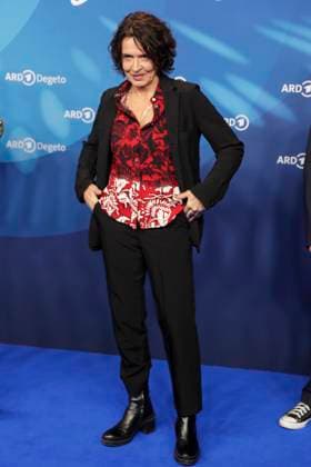 Ulrike Folkerts, bei der ARD BLUE HOUR 2026, Party zur 76. Internationalen Filmfestspiele Berlin, Berlinale, im Telegraphenamt in Berlin, Roter Teppich,
