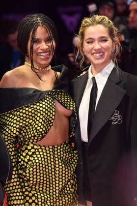 Zazie Beetz und Haley Lu Richardson beim Photocall zum Kinofilm Good Luck, Have Fun, Don t Die auf der Berlinale 2026 76. Internationale Filmfestspiele Berlin auf dem Red Carpet vom Berlinale Palast. Berlin, 13.02.2026