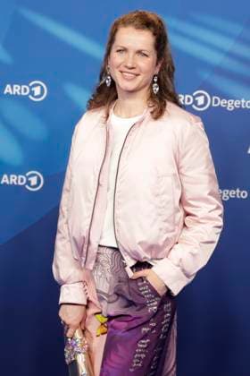 Cornelia Groeschel, bei der ARD BLUE HOUR 2026, Party zur 76. Internationalen Filmfestspiele Berlin, Berlinale, im Telegraphenamt in Berlin, Roter Teppich,