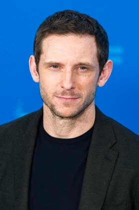 Jamie Bell beim Photocall zum Kinofilm Rosebush Pruning auf der Berlinale 2026 76. Internationale Filmfestspiele Berlin im Hotel Grand Hyatt. Berlin, 14.02.2026