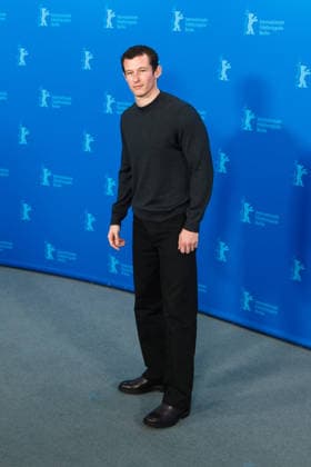 Photocall for Rosebush Pruning , Grand Hyatt Berlin, Berlin, Germany Callum Turner poses at the Photocall for Rosebush Pruning during Berlinale (Berlin Film Festival) at Grand Hyatt Berlin, Berlin, , Germany on 14 February 2026., Credit:Julie Edwards Avalon  Copyright: xJuliexEdwardsx xAvalonx 1074973052