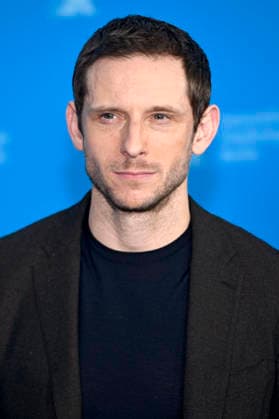 Jamie Bell beim Photocall zum Kinofilm Rosebush Pruning auf der Berlinale 2026 76. Internationale Filmfestspiele Berlin im Hotel Grand Hyatt. Berlin, 14.02.2026