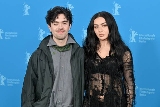 76th Berlin Film Festival Photocall The Moment Aidan Zamiri, Charli XCX attending the photocall of the movie The Moment during 76th Berlin International Film Festival in Berlin, Germany on 14 February 2026. Photo by Julien Reynaud APS-Medias ABACAPRESS.COM Berlin  Copyright: xReynaudxJulien APS-Medias ABACAx