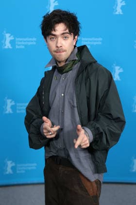 Aidan Zamiri, der Regisseur beim -The Moment- Photocall im Rahmen der 76. Internationale Filmfestspiele Berlinale am 14.02.2026 in Berlin The Moment Photo Call in Berlin mit Charli XCX