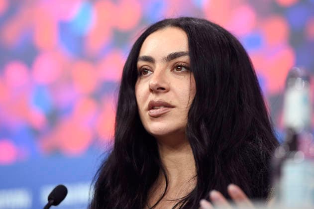 Charli xcx bei der Pressekonferenz zum Kinofilm The Moment auf der Berlinale 2026 76. Internationale Filmfestspiele Berlin im Hotel Grand Hyatt. Berlin, 14.02.2026