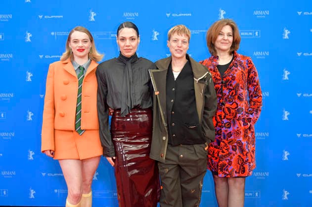 Luna Wedler, Haley Louise Jones, Sylvaine Faligant und Martina Gedeck bei der Premiere des Kinofilms Allegro Pastell auf der Berlinale 2026 76. Internationale Filmfestspiele Berlin im Zoo Palast. Berlin, 14.02.2026