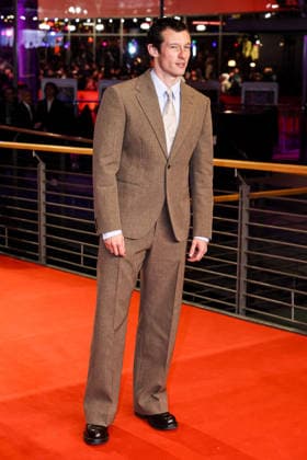 Berlin Berlinale, 76. internationale Filmfestspiele Berlin 2026 Photo Call red Carpet ROSEBUSH PRUNING Callum Turner (Schauspieler Actor) Berlinale, 76. internationale Filmfestspiele Berlin 2026, 14.02.2026 -Pressefoto Roger Buerke Copyright: xEibner-Pressefoto RogerxBuerkex EP_RBE