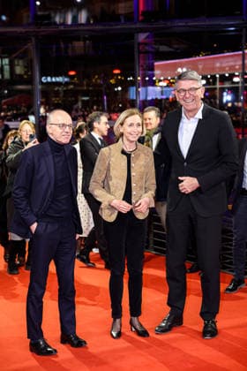 Berlin Berlinale, 76. internationale Filmfestspiele Berlin 2026 Photo Call red Carpet ROSEBUSH PRUNING Wolfram Weimer Kulturminister rechts Berlinale, 76. internationale Filmfestspiele Berlin 2026, 14.02.2026 -Pressefoto Roger Buerke Copyright: xEibner-Pressefoto RogerxBuerkex EP_RBE