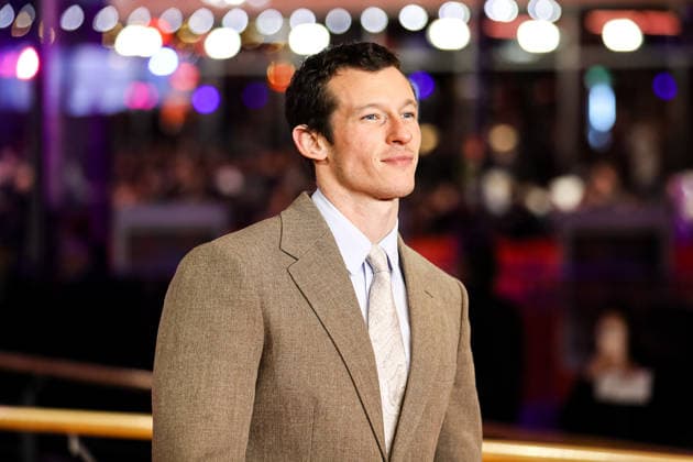Berlin Berlinale, 76. internationale Filmfestspiele Berlin 2026 Photo Call red Carpet ROSEBUSH PRUNING Callum Turner (Schauspieler Actor) Berlinale, 76. internationale Filmfestspiele Berlin 2026, 14.02.2026 -Pressefoto Roger Buerke Copyright: xEibner-Pressefoto RogerxBuerkex EP_RBE