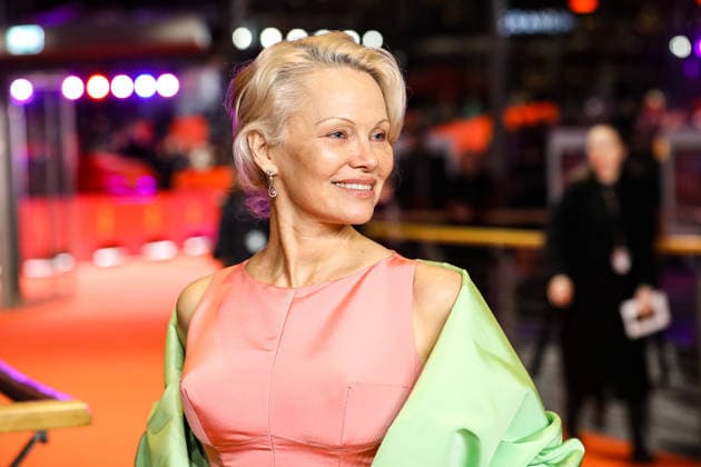 Berlin Berlinale, 76. internationale Filmfestspiele Berlin 2026 Photo Call red Carpet ROSEBUSH PRUNING Pamela Anderson auf dem Roten Teppich Filmpremiere Berlinale, 76. internationale Filmfestspiele Berlin 2026, 14.02.2026 -Pressefoto Roger Buerke Copyright: xEibner-Pressefoto RogerxBuerkex EP_RBE