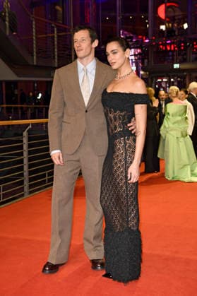 Callum Turner und Dua Lipa bei der Premiere des Kinofilms Rosebush Pruning auf der Berlinale 2026 76. Internationale Filmfestspiele Berlin im Berlinale Palast. Berlin, 14.02.2026